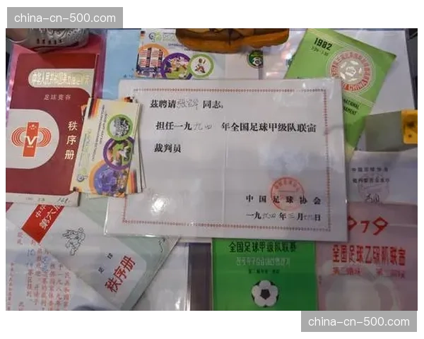 资深裁判宣布退休，其开发的裁判培训手册将被UCI采用