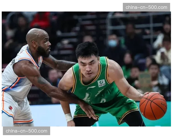 四川金强外援高登离队,将加盟欧洲联赛球队 四川金强外援高登离队,将加盟欧洲联赛球队